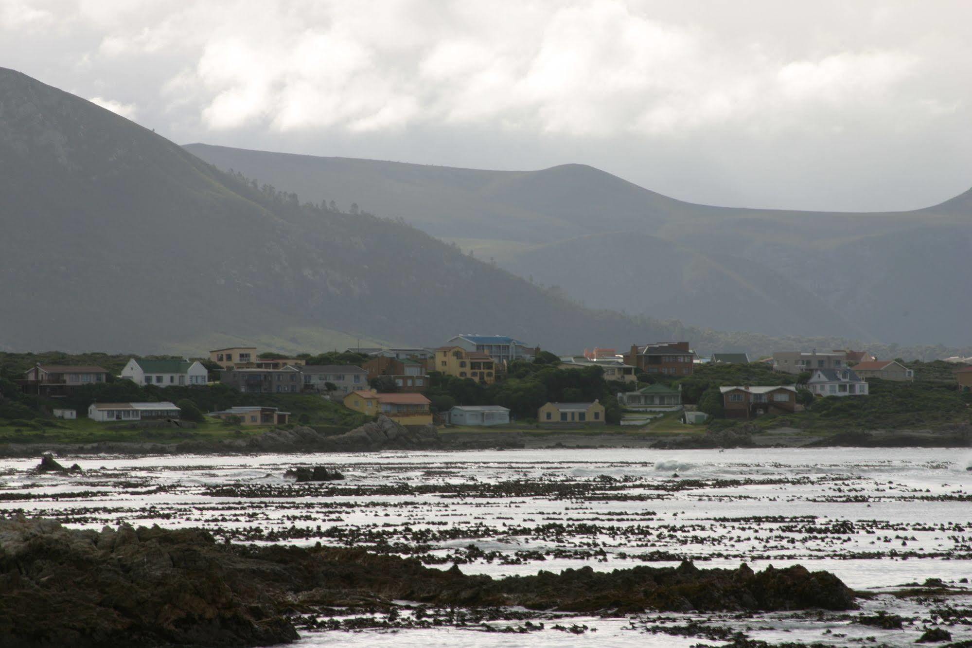 Aire Del Mar Guest House Kleinbaai Buitenkant foto